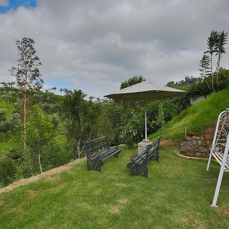 Rustling River Resort ウーティ エクステリア 写真